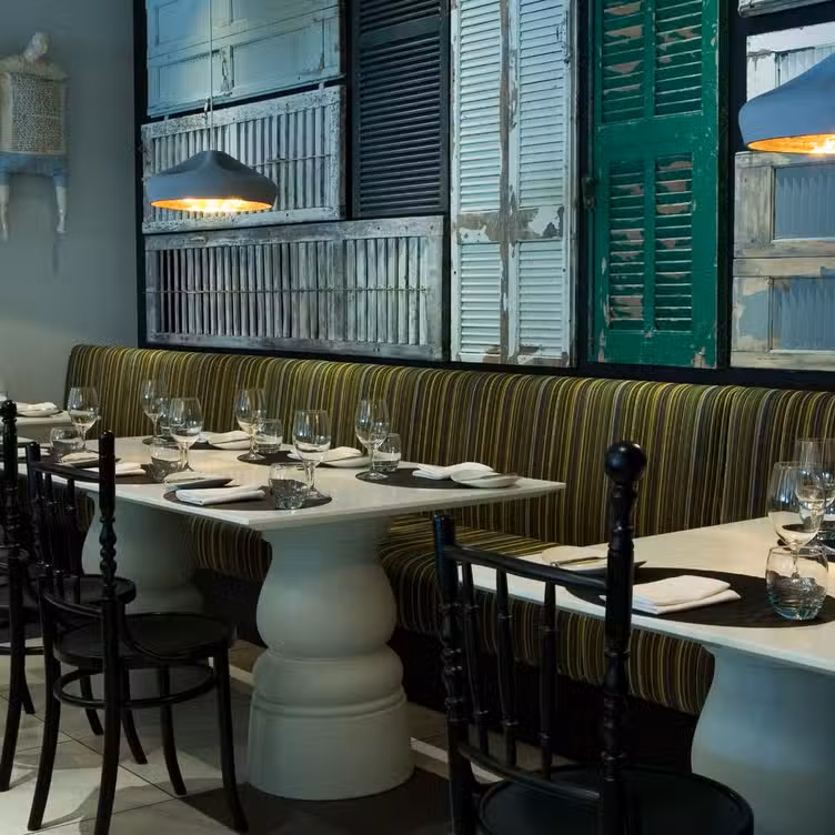 Interior - Yellow Door Bistro, Calgary, AB