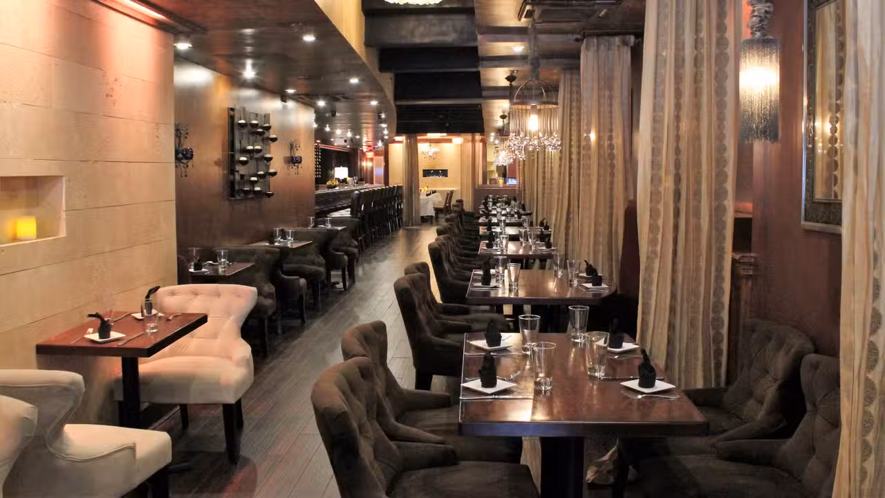 內部 - Catch 15 Italian Kitchen + Oyster Bar，DCWashington