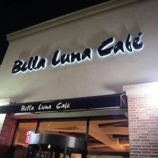 Bella Luna Cafe - East