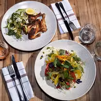 Una foto del restaurante The Jones Family Kitchen