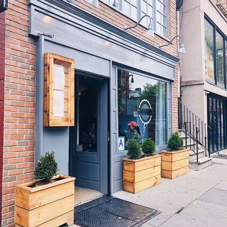 Exterior - Aunt Jakes - Greenwich Village, New York, NY