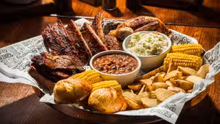 A photo of Famous Dave's - Thornton restaurant