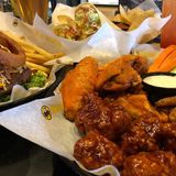 Cover image for Buffalo Wild Wings - Baton Rouge