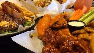 Foto von Buffalo Wild Wings - Mt. Pleasant Restaurant