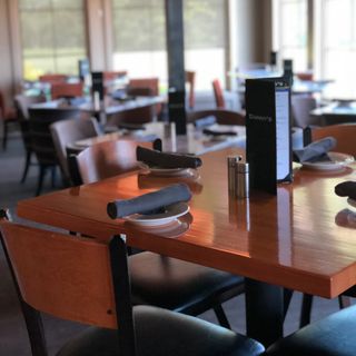 Danny&rsquo;s Kitchen + Bar at StoneRidge Golf Club