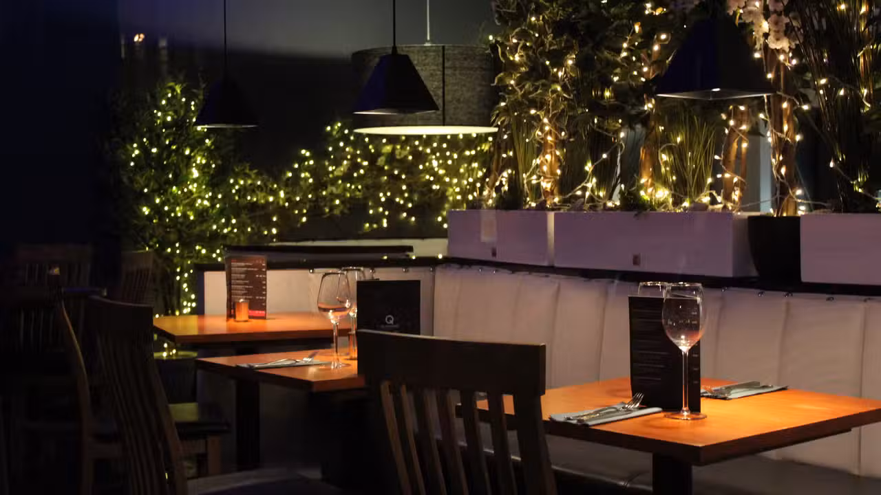 Interior - The Quadrant Restaurant & Bar, Hoylake, Merseyside