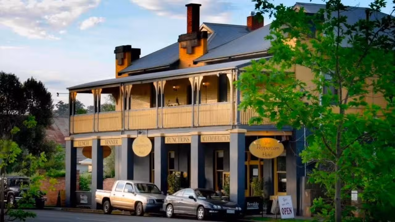 Exterior - Yea Peppercorn Hotel, Yea, AU-VIC