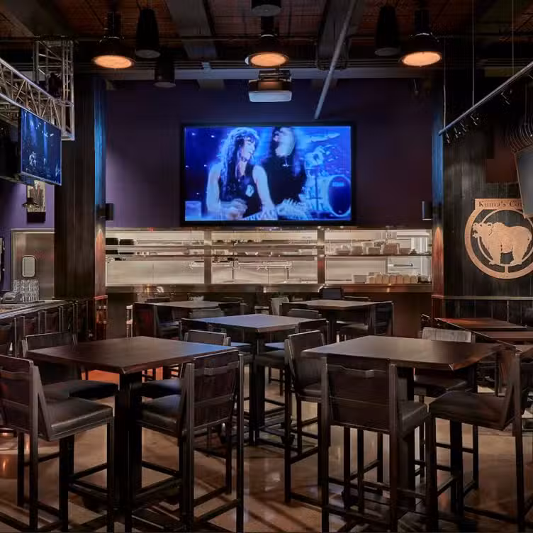 Kuma's Corner - West Loop, Chicago, IL