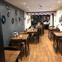 A photo of Harper’s Bar & Grill restaurant