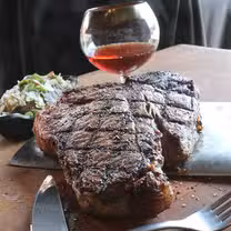 Foto von Hamilton's Urban Steakhouse and Bourbon Bar Restaurant
