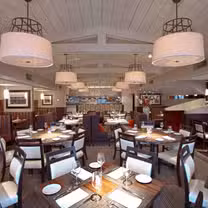 A photo of Cameron's American Bistro restaurant