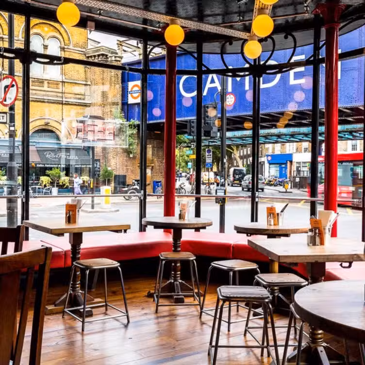 Binnenkant - Draft House - Camden Town, London, 