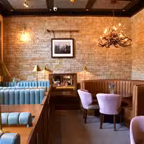 Una foto del restaurante The Saint