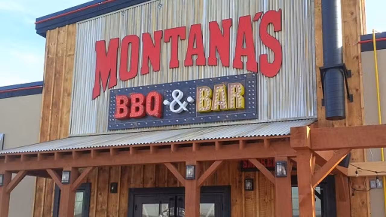 Montana's BBQ & Bar - Montana's BBQ & Bar - Sherwood Park, Sherwood Park, AB