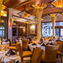 A photo of Eddie Merlot's Prime Aged Beef & Seafood - Lincolnshire restaurant