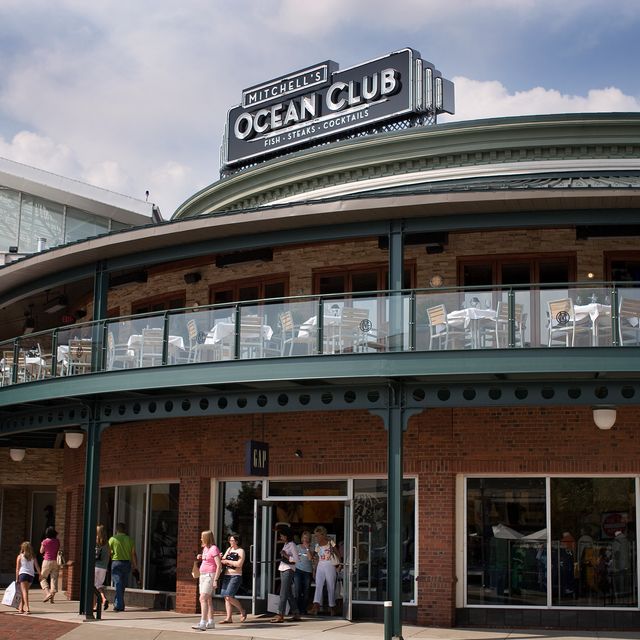Mitchell's Ocean Club - Easton Town Center Restaurant - Columbus, OH