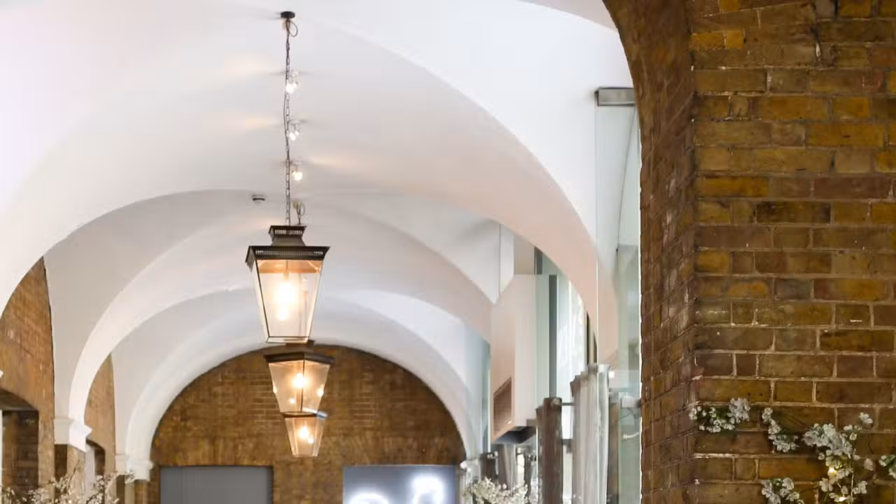 Interior - Gallery Mess, London, 