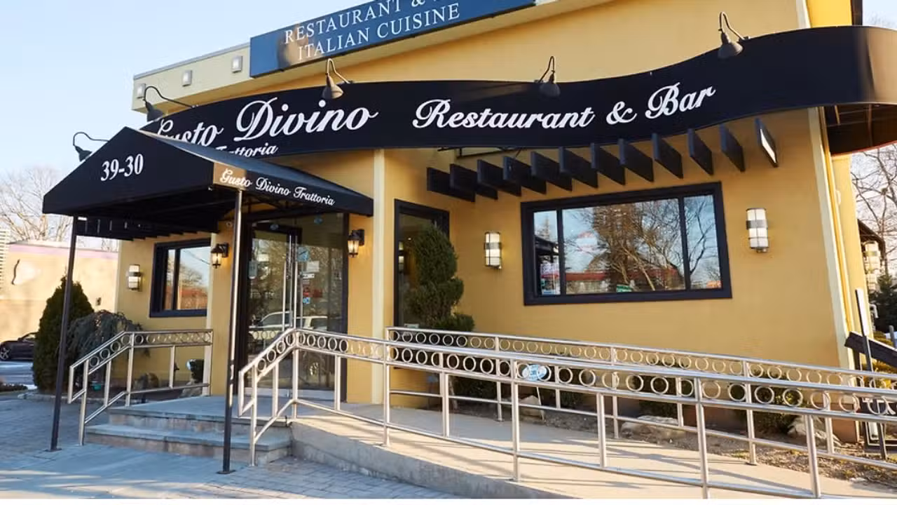 インテリア - Gusto Divino Trattoria NY Seaford