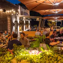 Foto von Acova Restaurant