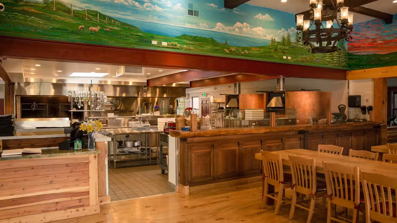Interior - Angelina Woodfired Kitchen, Fortuna, CA