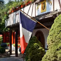 A photo of L'Auberge Chez Francois restaurant