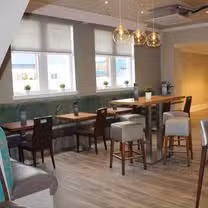 A photo of Maggie's Bar & Kitchen restaurant