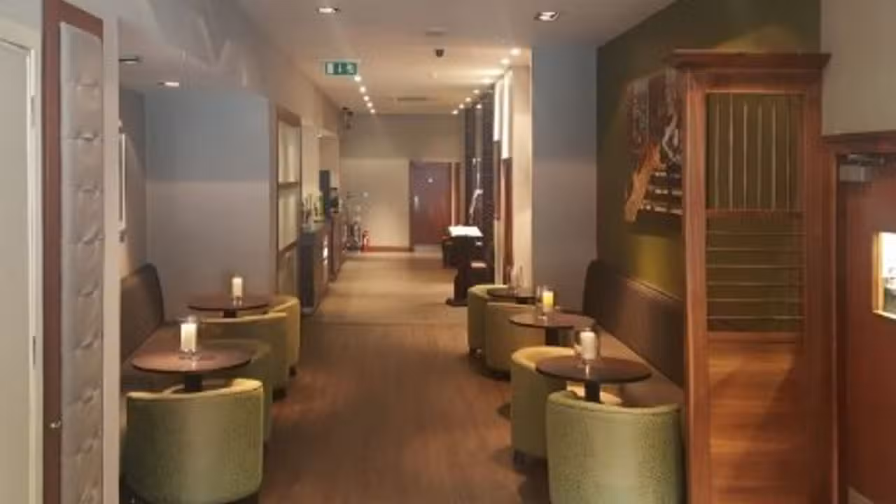 Binnenkant - Jasmine Indian Restaurant, Glasgow, 