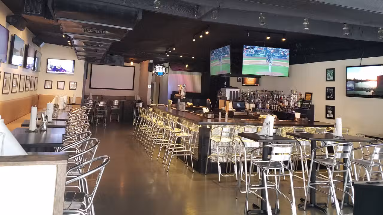 Innen - Stax Sports Bar - Permanently Closed, New York, NY