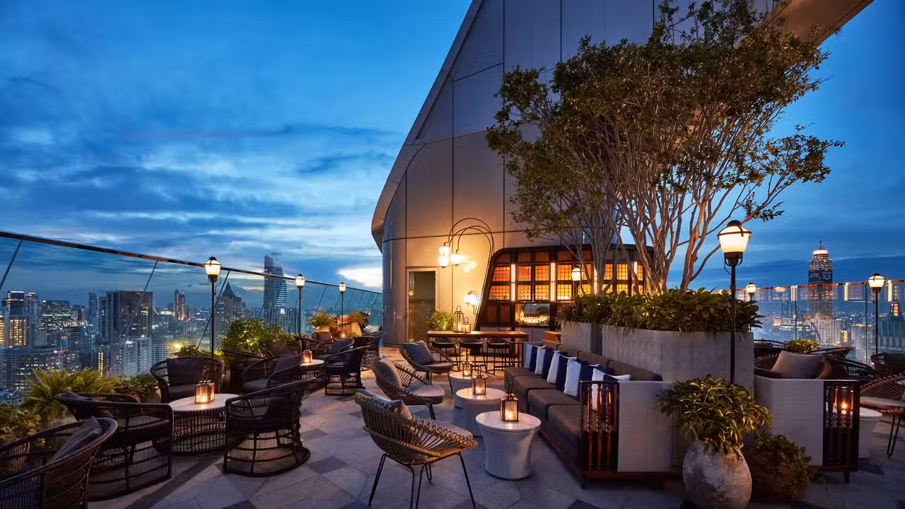 Penthouse Rooftop - Penthouse Bar + Grill, Pathumwan, Bangkok