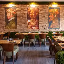 A photo of Thai Square Islington restaurant