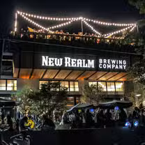 Foto del ristorante New Realm Brewing