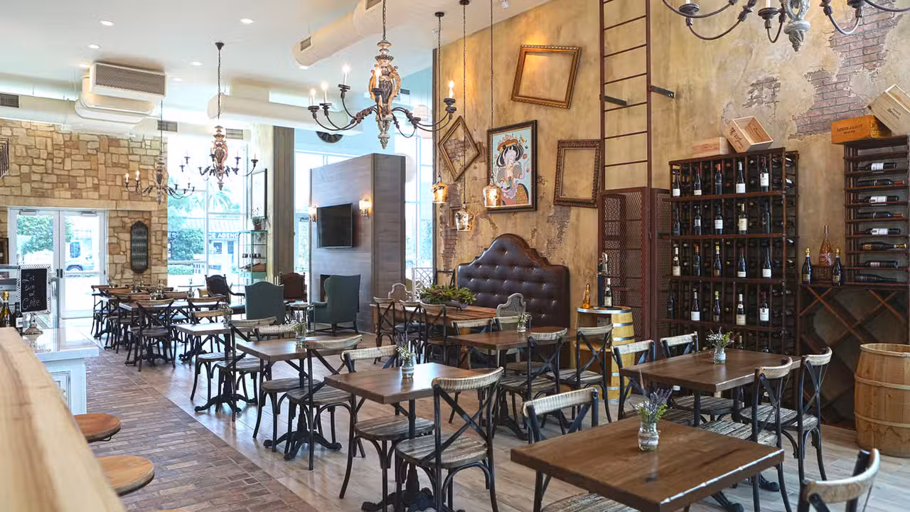 Interior - La Colmar Bakery & Bistro, Naples, FL