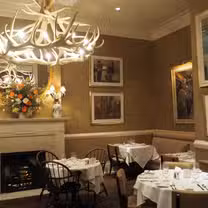 A photo of Dudley's on Short restaurant