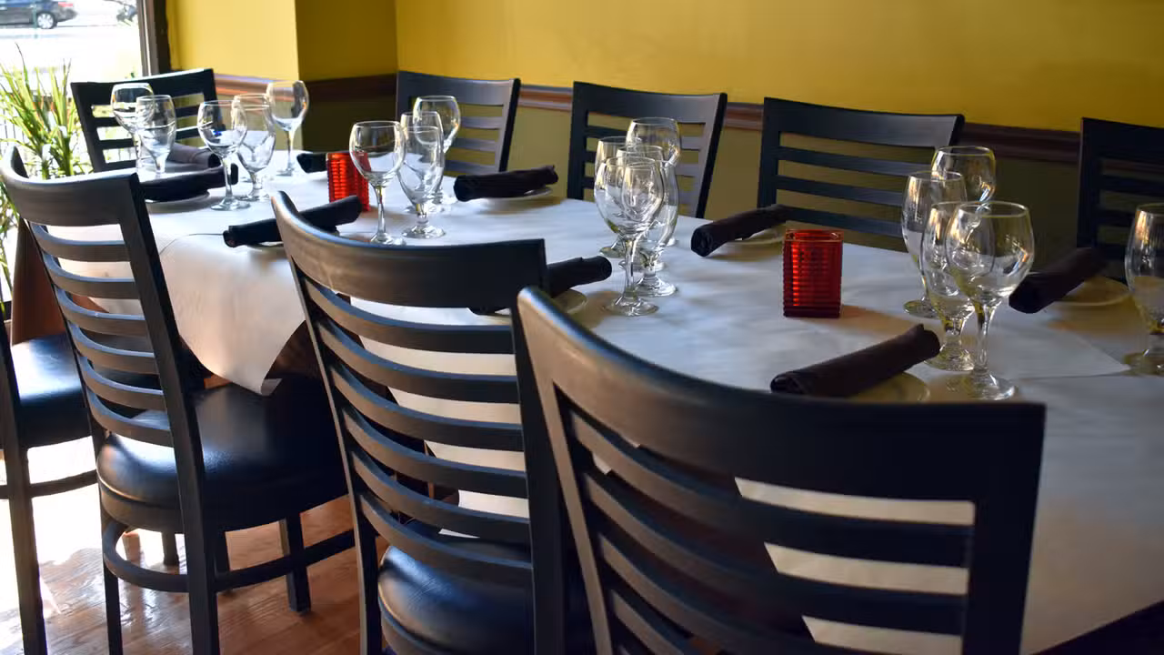 Binnenkant - Vicente's Cuban Cuisine, Detroit, MI
