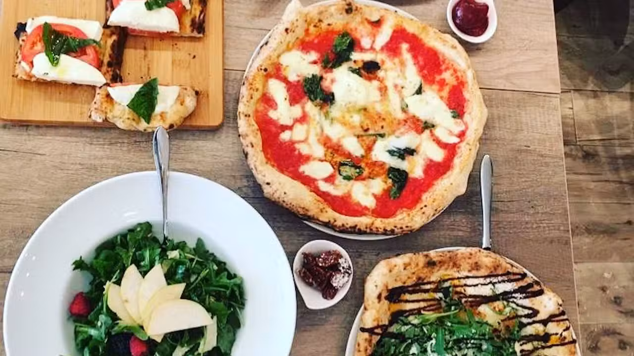 Eten - GATTO Wood Oven PIZZA, Toronto, ON