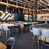 A photo of Earls Kitchen + Bar - Dadeland restaurant