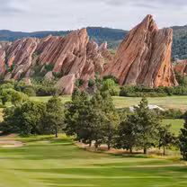 A photo of On the Rocks Bar & Grill at Arrowhead Golf Club restaurant