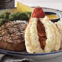 A photo of Red Lobster - Peoria - Sterling Ave. restaurant