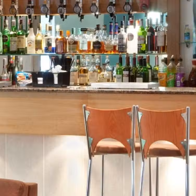 The Spot Kitchen & Bar, Bristol Airport, Bristol, Avon