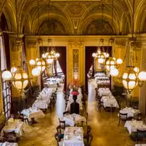 A photo of Restaurant Opera restaurant