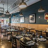 Cover image for Niko's Bistro