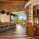 Cover image for Primero Cantina