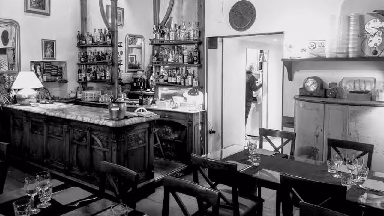 Interior - La taverna di Roberto, Bologna, Bologna