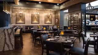 Una foto del restaurante Mancy's Steaks - Hancock Hotel