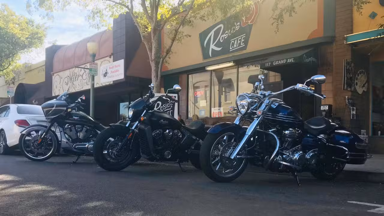Buitenkant - Rosie’s Cafe on Grand - Permanently Closed, Escondido, CA