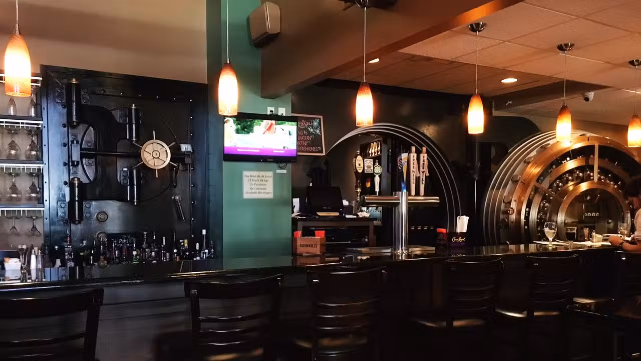 Interior - The Pines Eatery & Spirit, Hazleton, PA