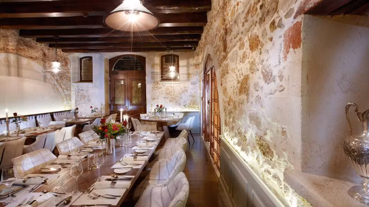 Interior - Serenissima Restaurant, Chania, 