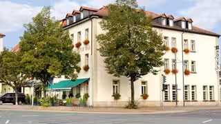 A photo of Hotel & Restaurant Schwarzer Bär Jena restaurant