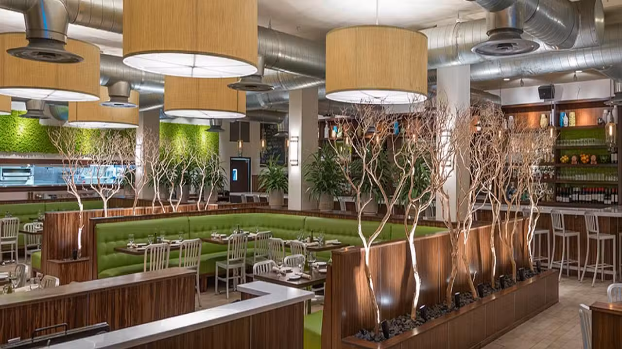 Binnenkant - The Daily Kitchen and Bar Restaurant-Carytown, Richmond, VA