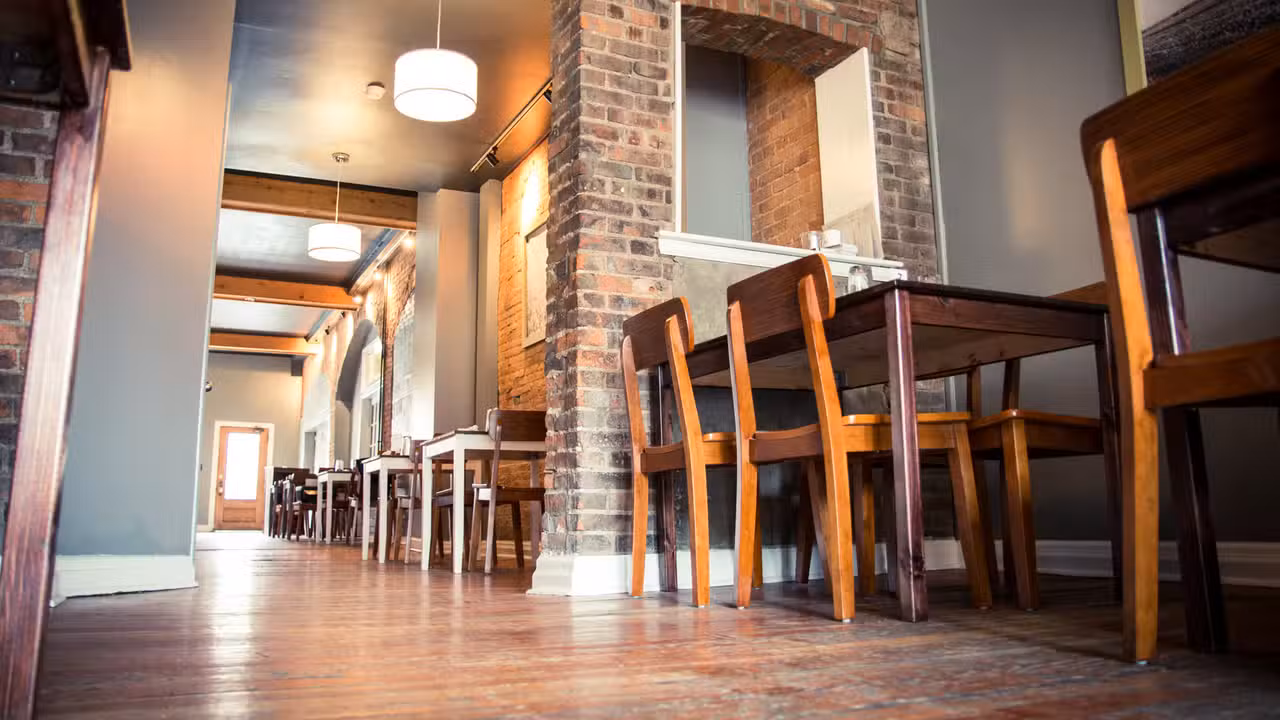 Interior - Ollie Food and Spirits, Ypsilanti, MI